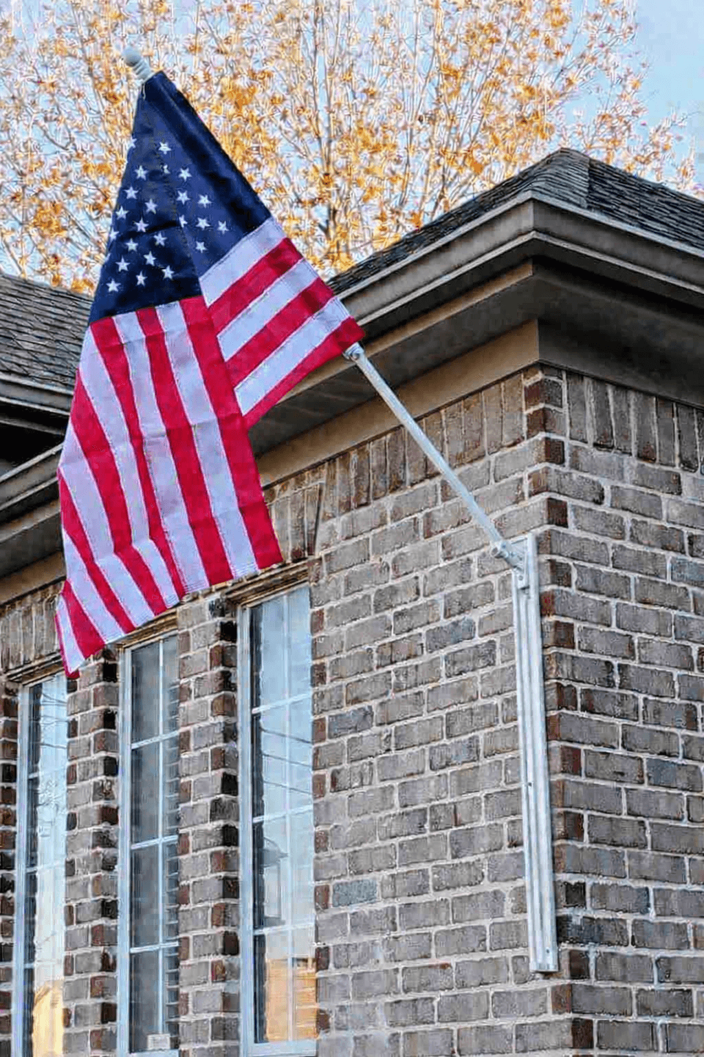 American flag on white VersaMAST for Veterans